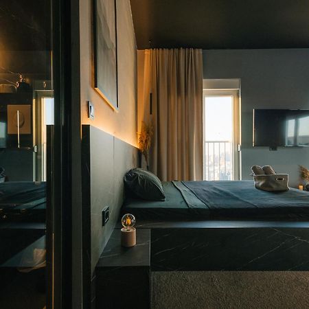 פרישטינה Etern Apart Hotel מראה חיצוני תמונה