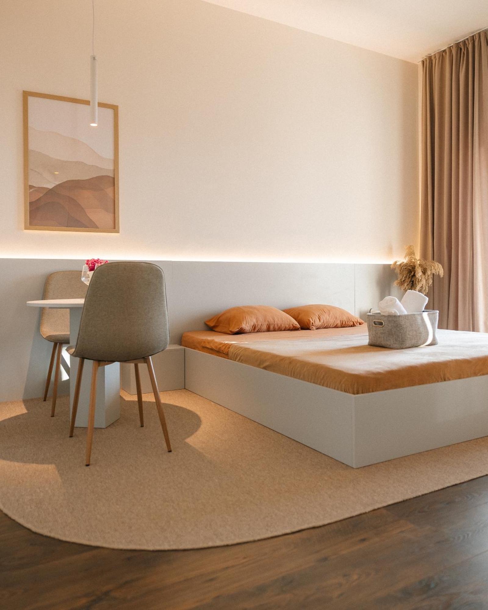 פרישטינה Etern Apart Hotel מראה חיצוני תמונה