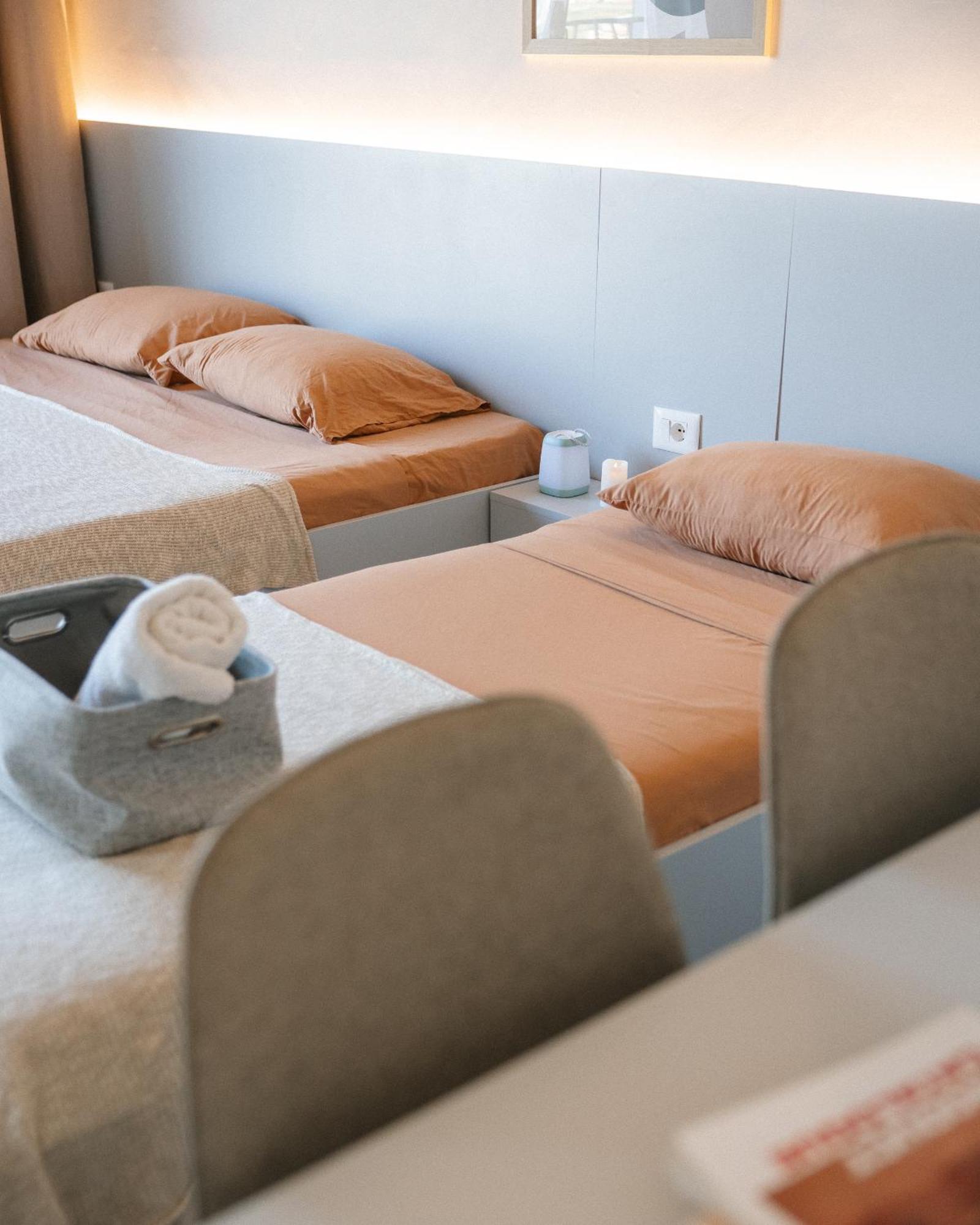פרישטינה Etern Apart Hotel מראה חיצוני תמונה